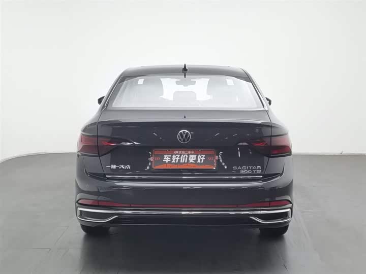 Фото 4 - Volkswagen Sagitar L