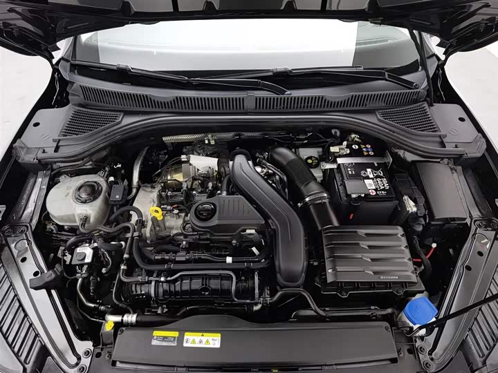 Фото 6 - Volkswagen Sagitar L