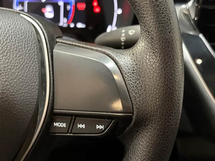 Фото 9 - Toyota Levin