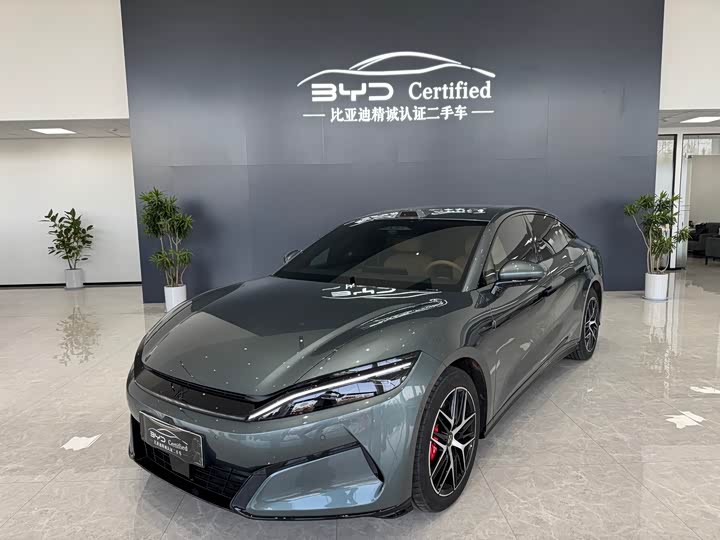 Фото 1 - BYD Han L