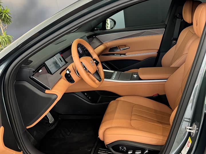 Фото 4 - BYD Han L