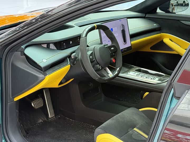 Фото 4 - Xiaomi SU7 Ultra