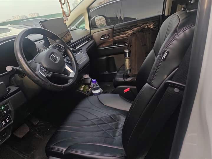 Фото 9 - Honda Odyssey