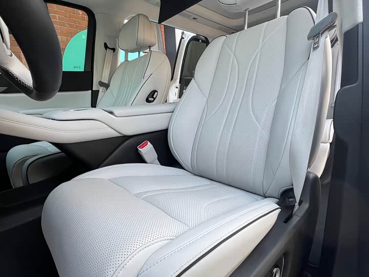 Фото 7 - XPeng X9