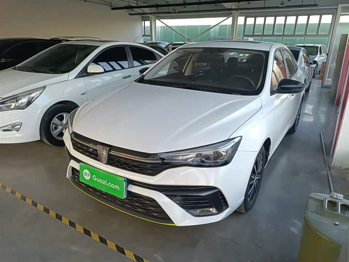 Фото 2 - Roewe i5