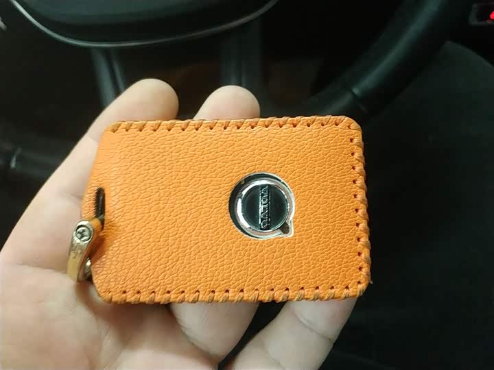 Фото 9 - Volvo XC40