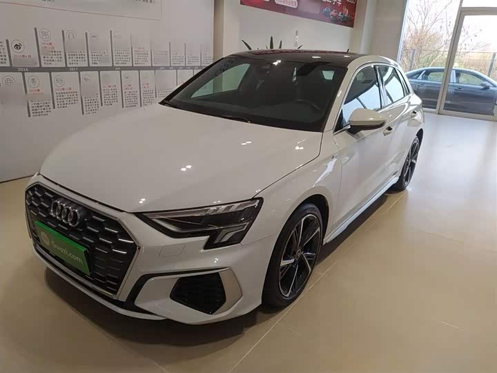 Фото 2 - Audi A3