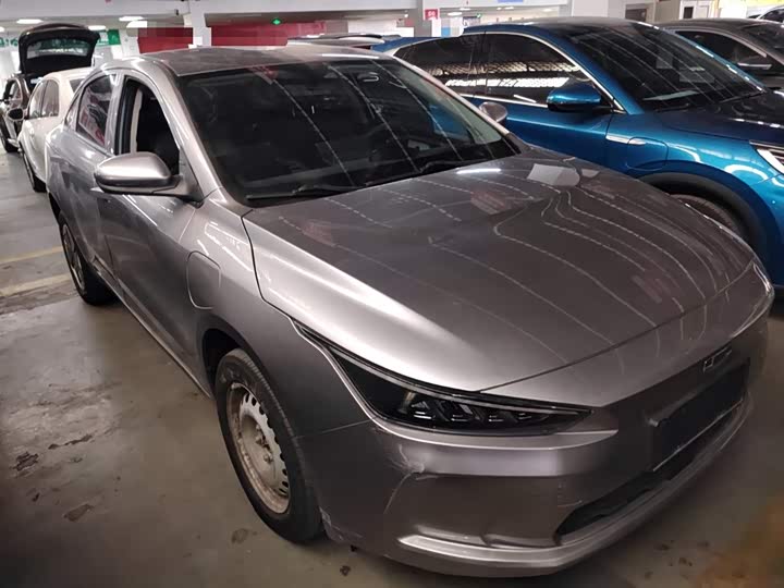 Фото 4 - Geely Geometry A