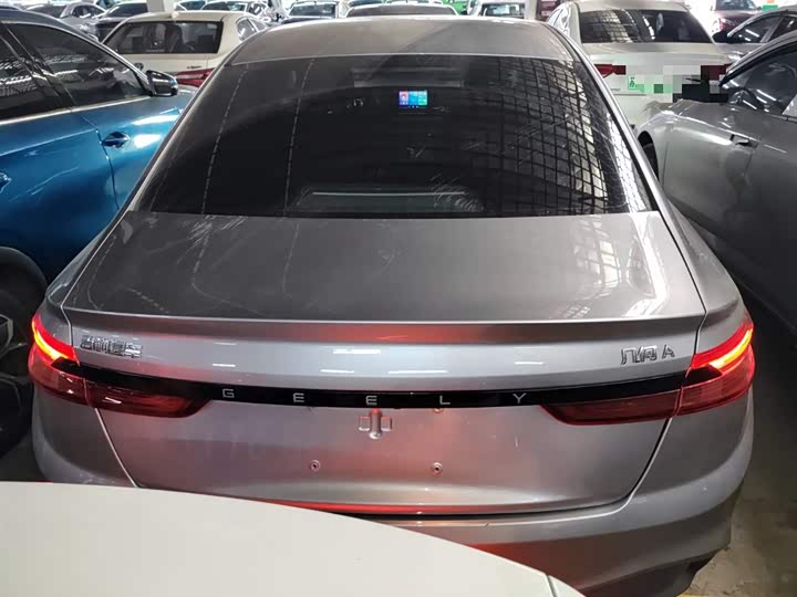 Фото 6 - Geely Geometry A