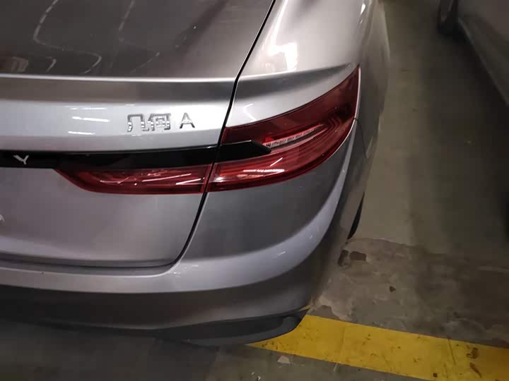 Фото 8 - Geely Geometry A