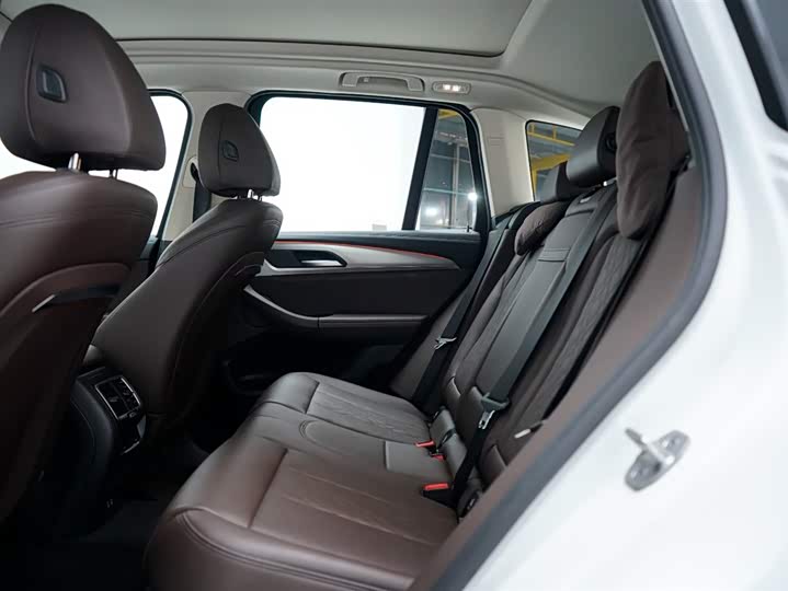 Фото 5 - BMW iX3