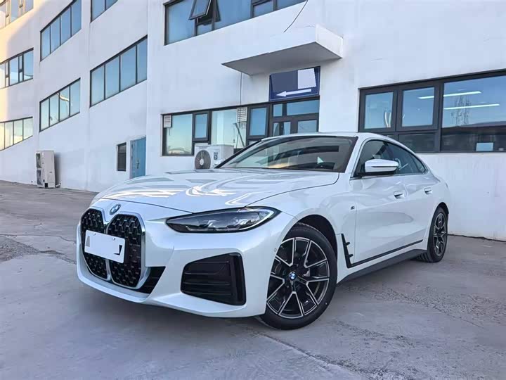 Фото 1 - BMW 4 Series