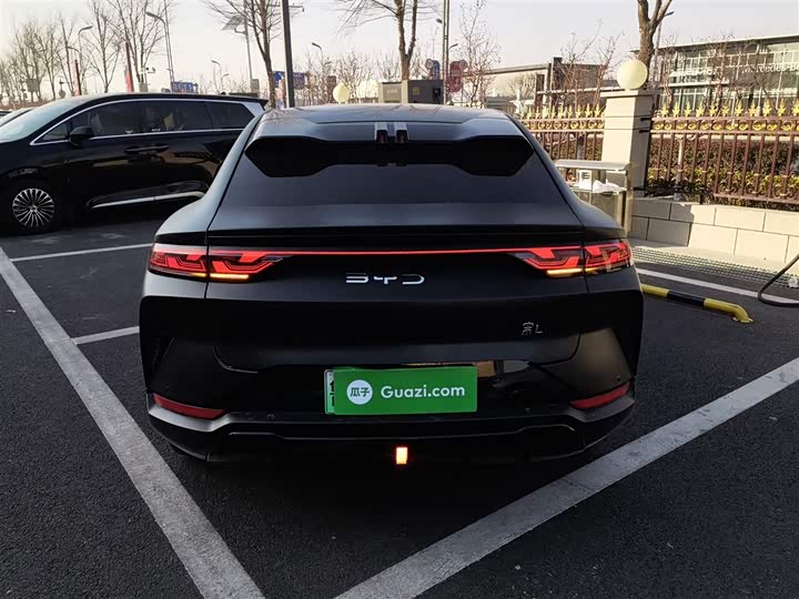 Фото 6 - BYD Song L