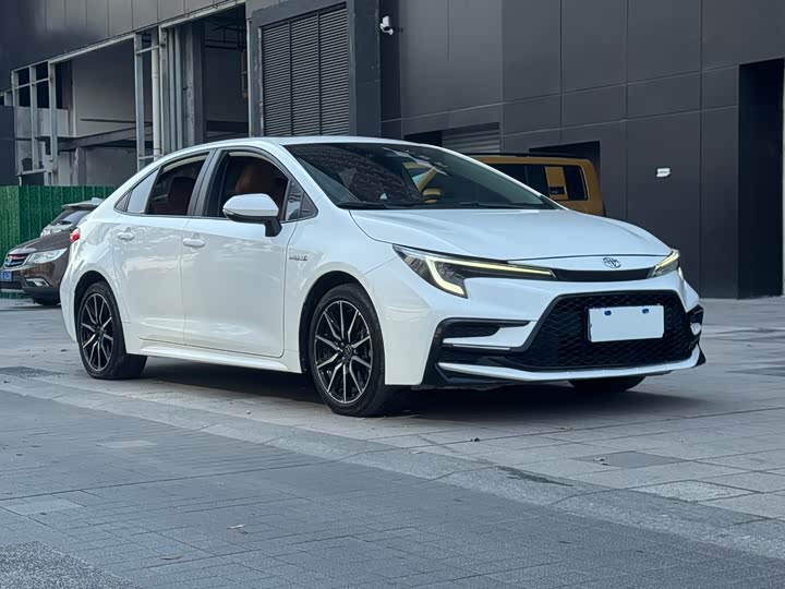 Фото 3 - Toyota Levin