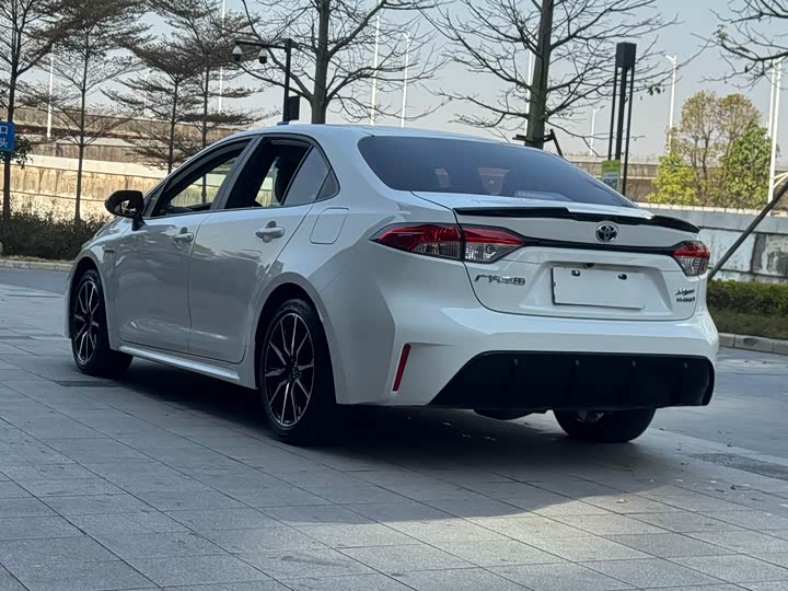 Фото 5 - Toyota Levin