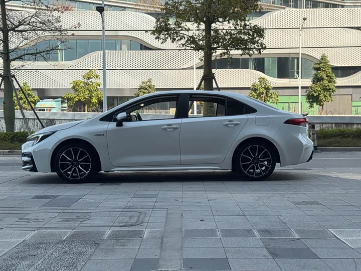 Фото 7 - Toyota Levin