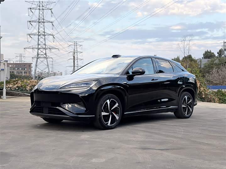 Фото 2 - BYD Sea Lion 07 EV