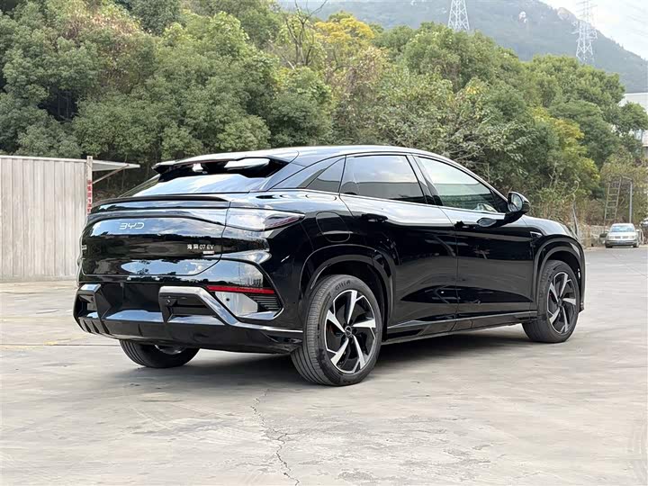 Фото 7 - BYD Sea Lion 07 EV