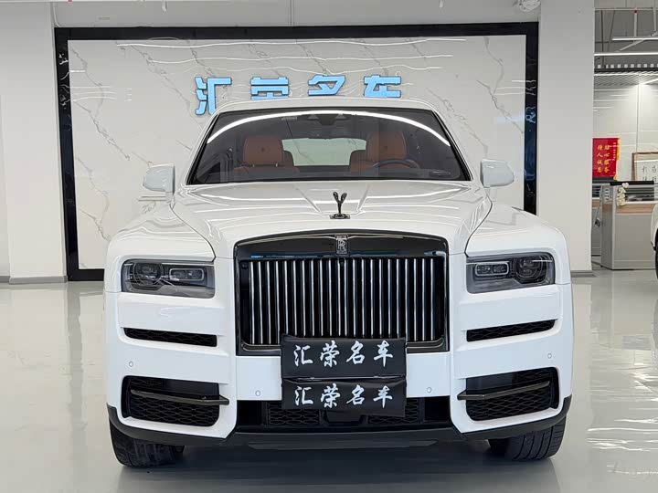 Фото 2 - Rolls-Royce Cullinan
