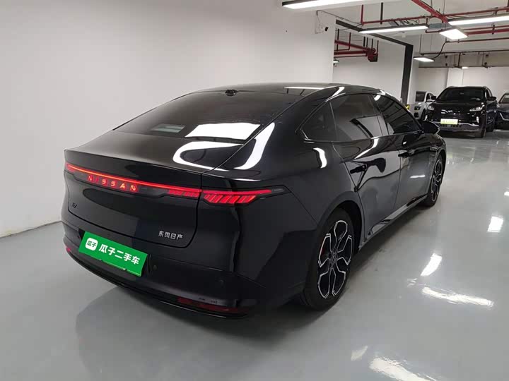 Фото 7 - Nissan N7