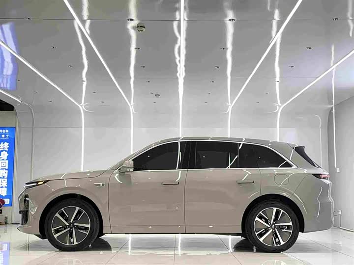 Фото 3 - LiXiang L6