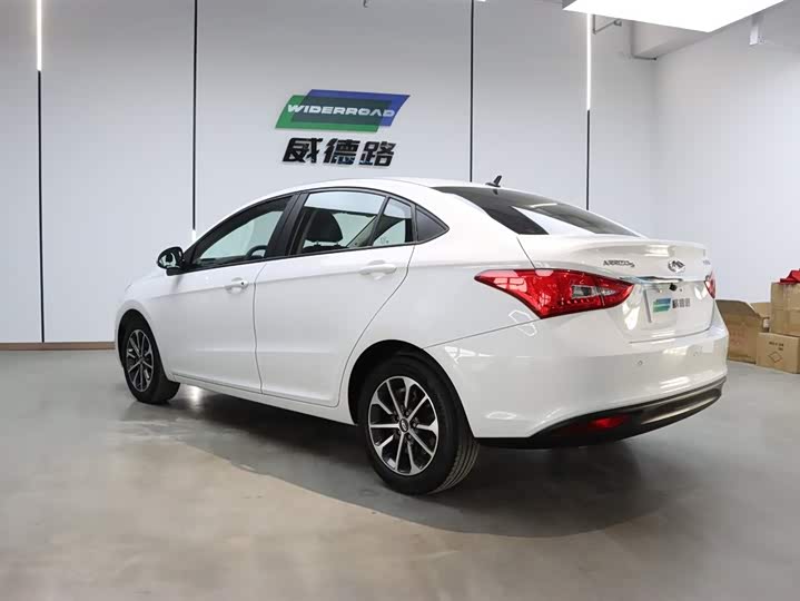 Фото 6 - Chery Arrizo 5