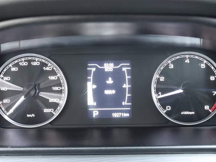 Фото 8 - Chery Arrizo 5