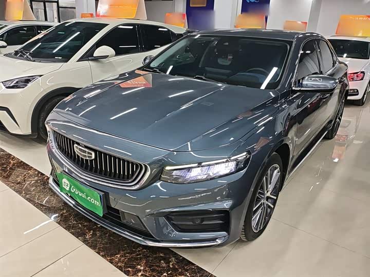 Фото 2 - Geely Preface