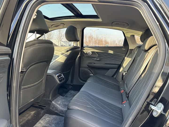 Фото 6 - Chery Arrizo 8 Pro