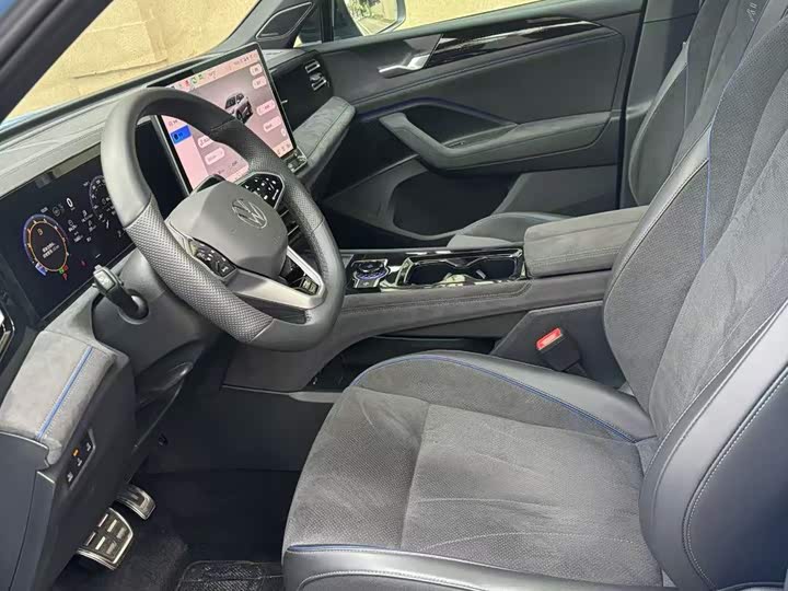 Фото 6 - Volkswagen Tiguan L Pro