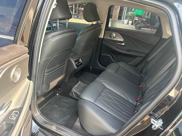 Фото 7 - Chery Arrizo 8