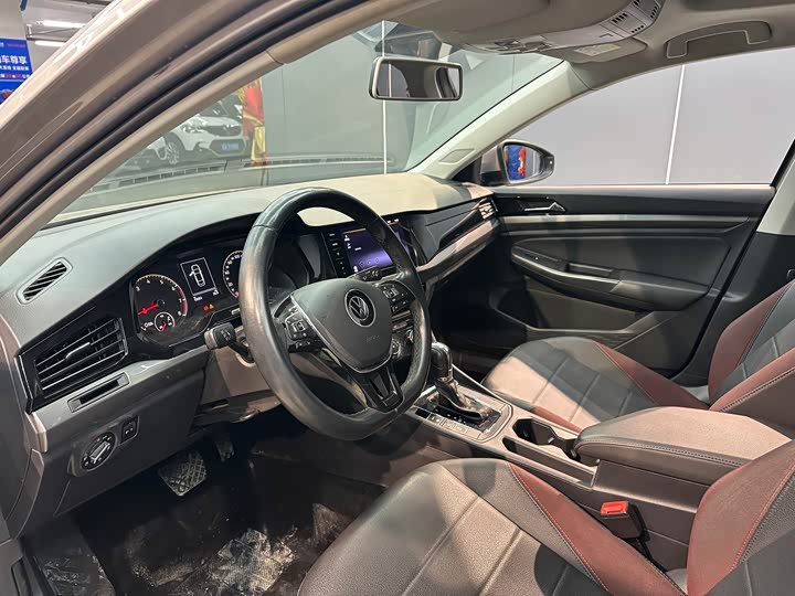 Фото 4 - Volkswagen Bora