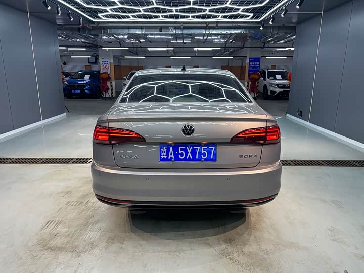 Фото 8 - Volkswagen Bora