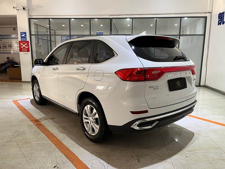 Фото 6 - Haval M6