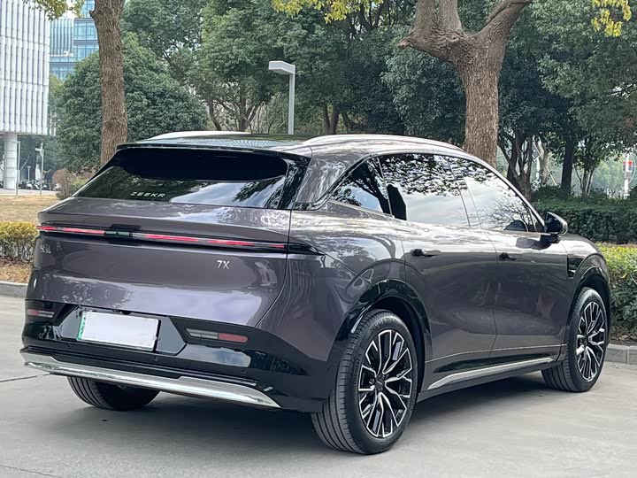 Фото 5 - Zeekr 7X
