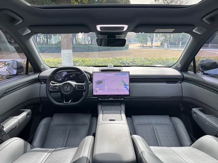 Фото 8 - Zeekr 7X