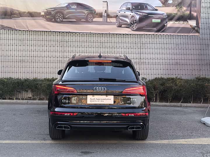 Фото 4 - Audi Q5L