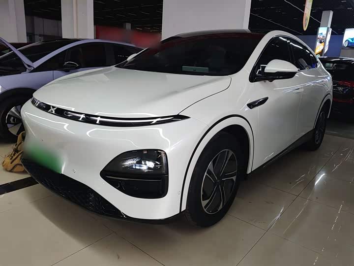 Фото 2 - XPeng G6