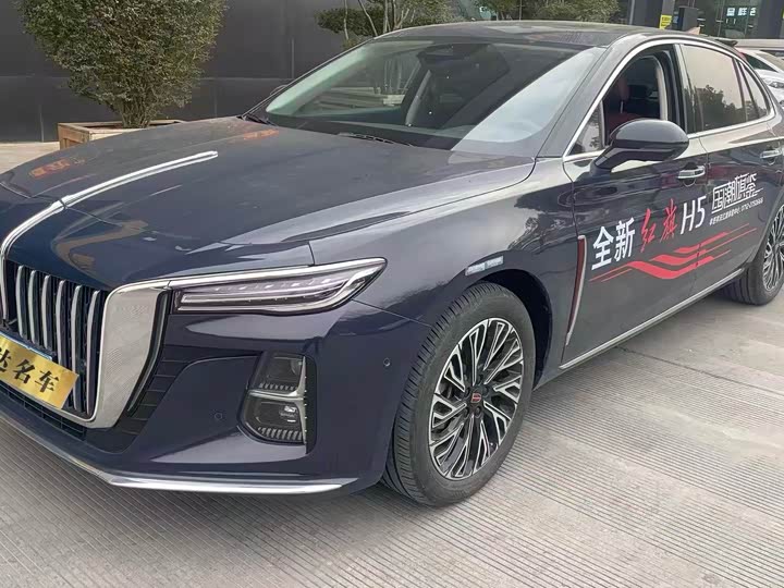 Фото 1 - Hongqi H5