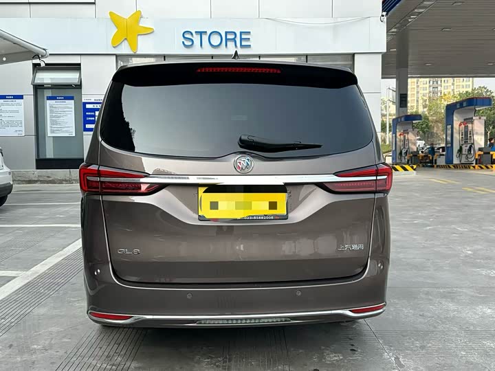 Фото 8 - Buick GL8 ES