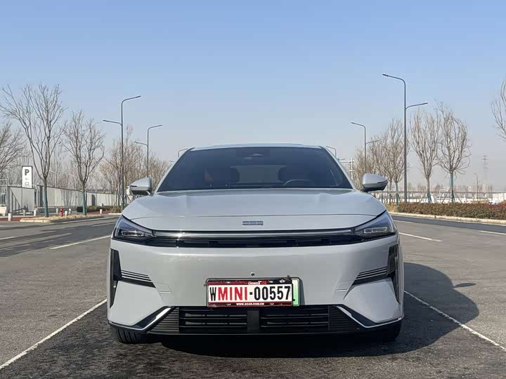 Фото 2 - Geely Galaxy L6