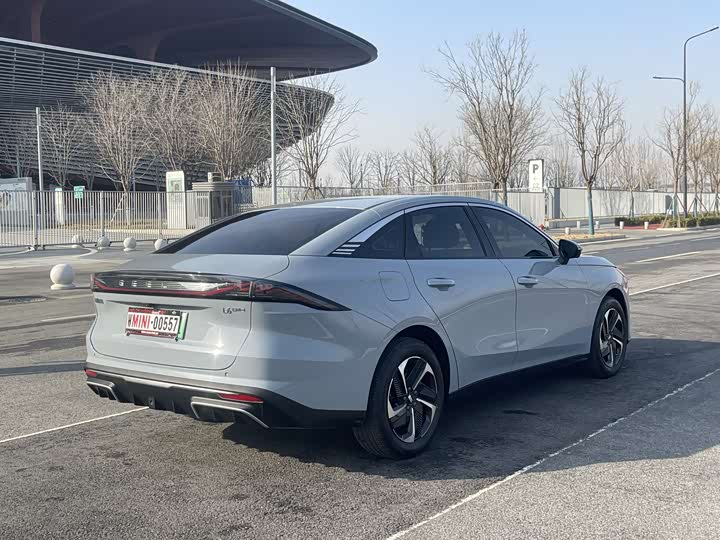 Фото 4 - Geely Galaxy L6