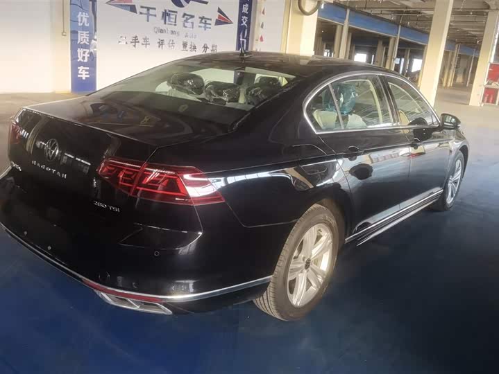 Фото 3 - Volkswagen Magotan