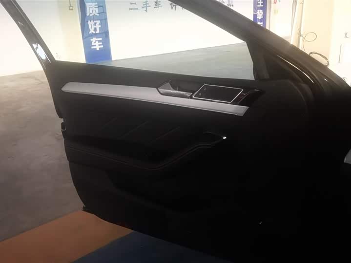 Фото 7 - Volkswagen Magotan