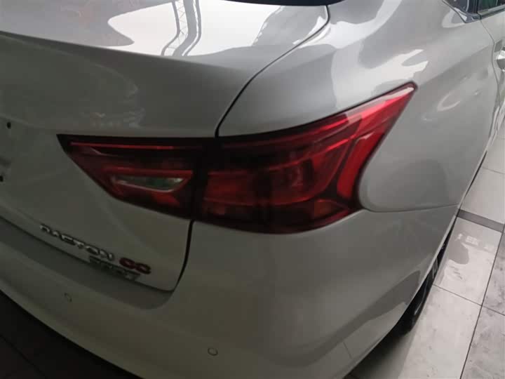 Фото 8 - Changan Raeton CC