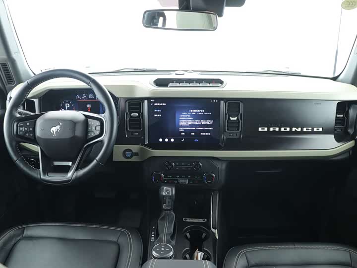 Фото 7 - Ford Bronco