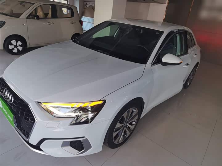 Фото 2 - Audi A3