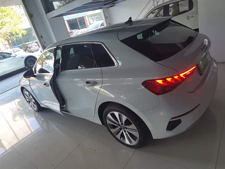 Фото 5 - Audi A3