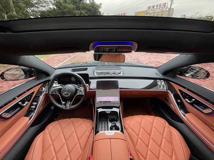 Фото 6 - Mercedes-Benz Maybach S-Class