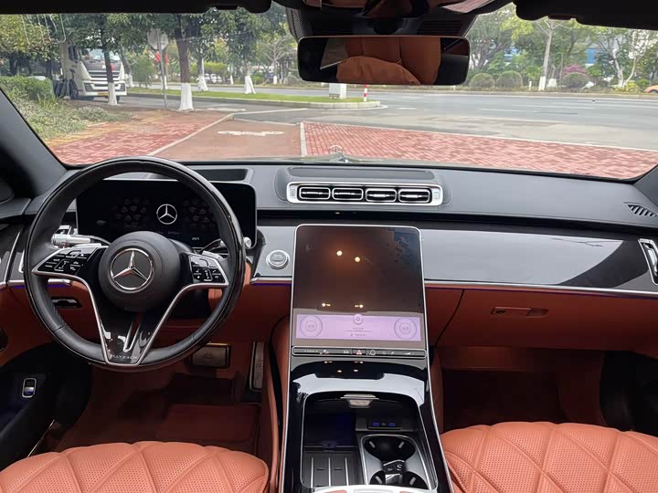 Фото 7 - Mercedes-Benz Maybach S-Class